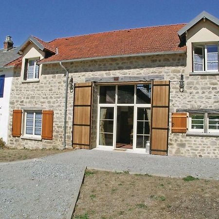 Eight-Bedroom Holiday Home In Saint Dizier Leyrenne Exterior photo